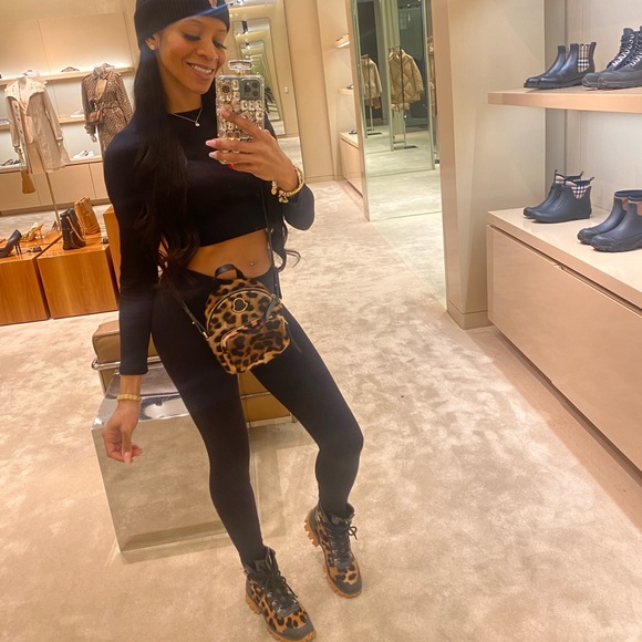 Rare Moncler Boots - Picture 4 of 10